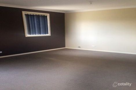 Property photo of 15 St Simon Close Blair Athol NSW 2560