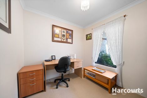 Property photo of 5 Rosewell Green Wanneroo WA 6065