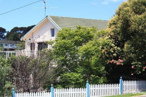 5 Angle St, Narooma, NSW 2546