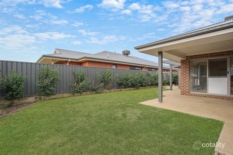Property photo of 15 Stockyard Way Thurgoona NSW 2640
