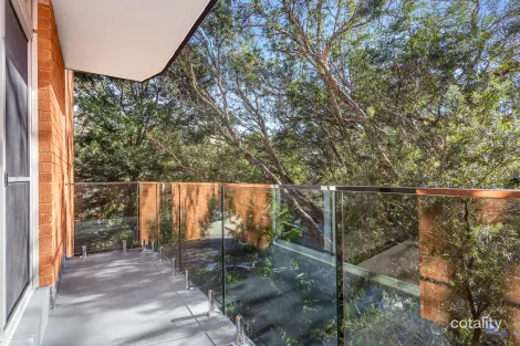 Property photo of 10/1 Fairway Close Manly Vale NSW 2093