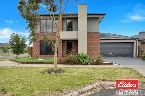 Property photo of 7 Treeve Parkway Werribee VIC 3030