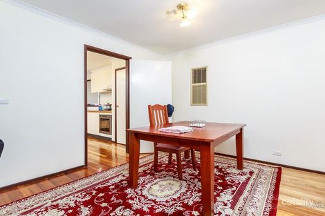 Property photo of 3 Ravenhill Crescent Endeavour Hills VIC 3802
