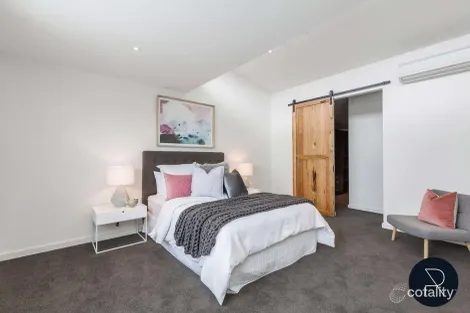 Property photo of 138 North Road Newport VIC 3015