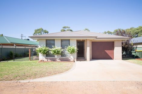 Property photo of 8 Glenshee Close Dubbo NSW 2830