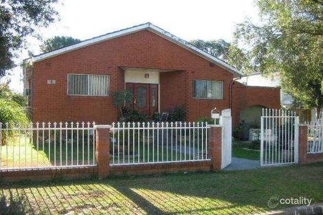 8 Vincent Cres, Canley Vale, NSW 2166