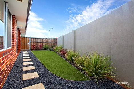 Property photo of 14 Greenslade Crescent Ellenbrook WA 6069