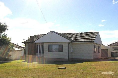 Property photo of 10 Truscott Street Shortland NSW 2307