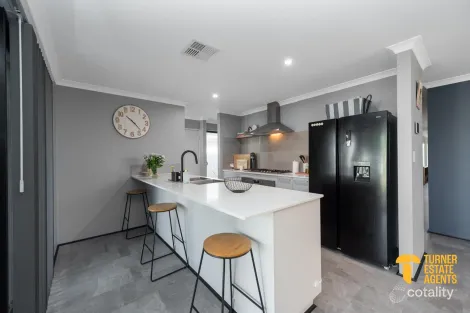 Property photo of 14 Ambersun Avenue Brabham WA 6055