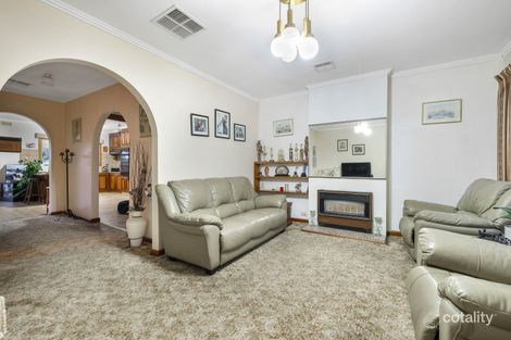 Property photo of 3 Bessell Court Jacana VIC 3047