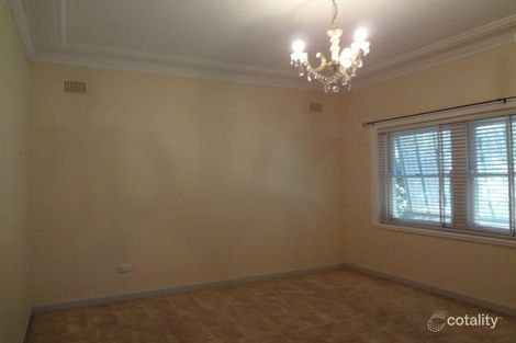 Property photo of 19 Lewisham Avenue Wagga Wagga NSW 2650