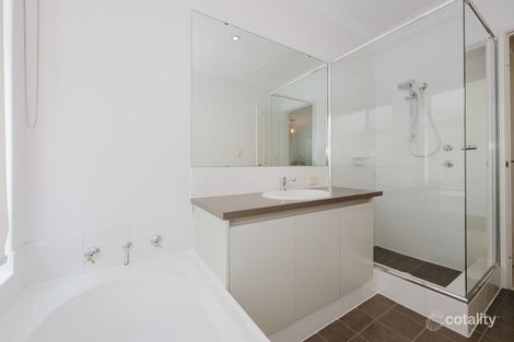Property photo of 11 Crowsnest Terrace Wannanup WA 6210
