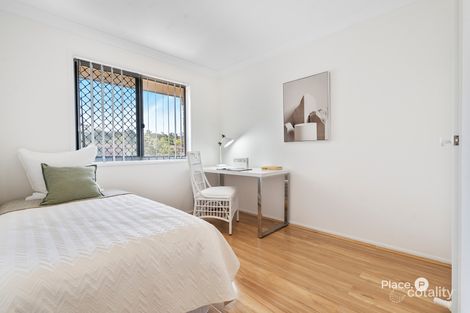 Property photo of 18/10 Lawrence Close Robertson QLD 4109