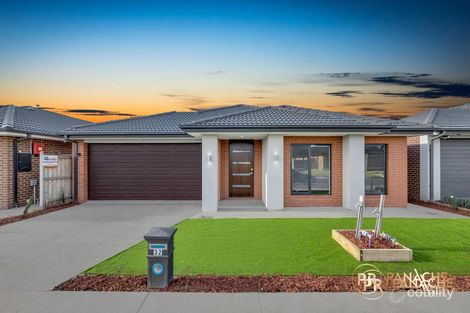 Property photo of 32 Arnhem Road Wyndham Vale VIC 3024