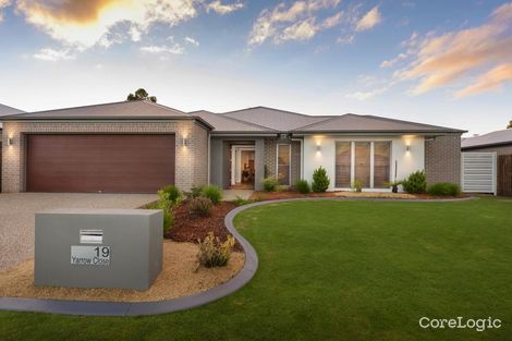 Property photo of 19 Yarrow Close Middle Ridge QLD 4350