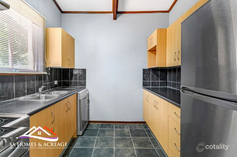 Property photo of 95 McKenzie Road Elizabeth Downs SA 5113