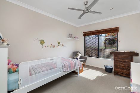 Property photo of 22 Starr Close Bentley Park QLD 4869