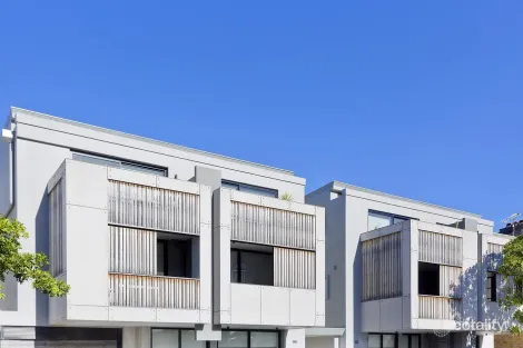 Property photo of 18/62-64 Pittwater Road Manly NSW 2095