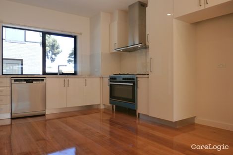 Property photo of 2/18 Lyking Street Pascoe Vale VIC 3044