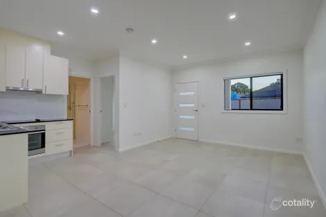 42 Penshurst Rd, Roselands, NSW 2196