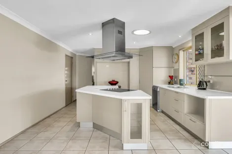 Property photo of 310 Whitehill Road Flinders View QLD 4305