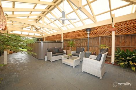 Property photo of 23 Shearer Drive Rowville VIC 3178