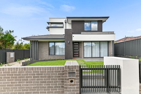 1/3 Banksia Ct, Wheelers Hill, VIC 3150