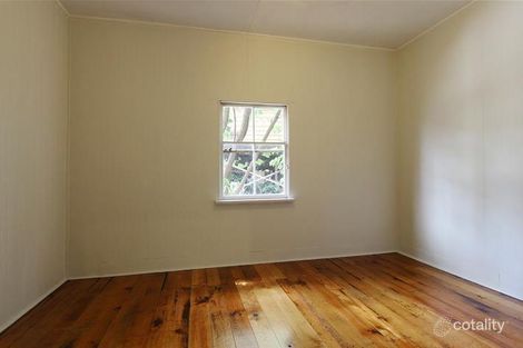 Property photo of 24 Waterview Terrace Dutton Park QLD 4102