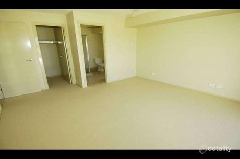 Property photo of 3 Fimbriata Court Ormeau QLD 4208