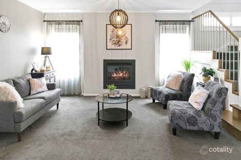 Property photo of 12 Casandra Court Berwick VIC 3806