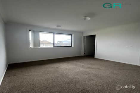 Property photo of 82 Evesham Drive Point Cook VIC 3030