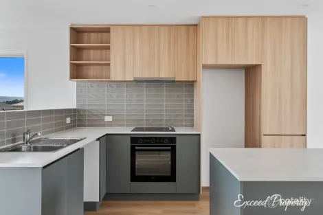 1/38 Bluetongue Dr, Magra, TAS 7140