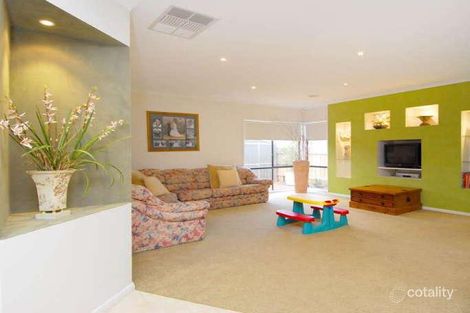 Property photo of 104 Baden Powell Drive Tarneit VIC 3029