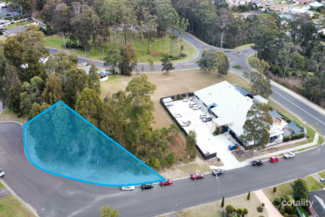 6 Cunningham Cres, Sunshine Bay, NSW 2536