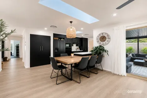 Property photo of 20 Greenvale Road Green Point NSW 2251