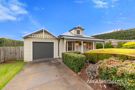 Property photo of 18 Shae Crescent Drouin VIC 3818