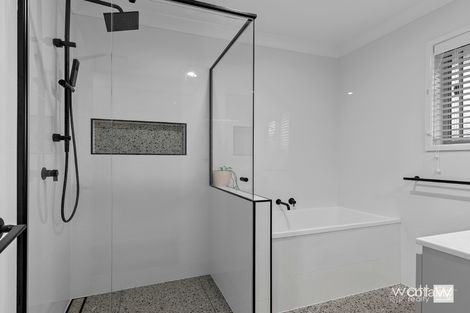 Property photo of 14 Kanofski Street Chermside West QLD 4032