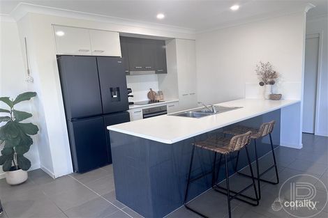 Property photo of 24 Great Keppel Crescent Mountain Creek QLD 4557