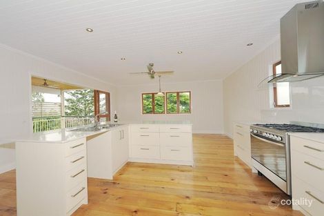 49 Ferguson Rd, Camp Hill, QLD 4152