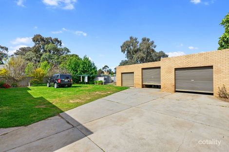 Property photo of 13 Yallambee Drive Kennington VIC 3550