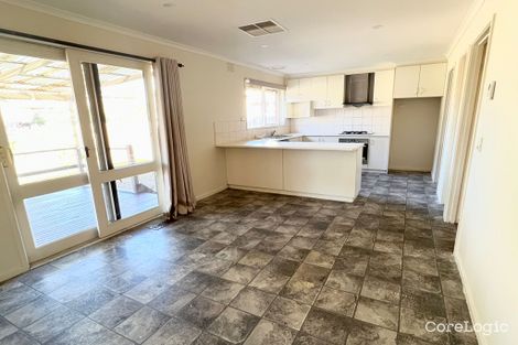 Property photo of 8 Laturns Court Vermont South VIC 3133