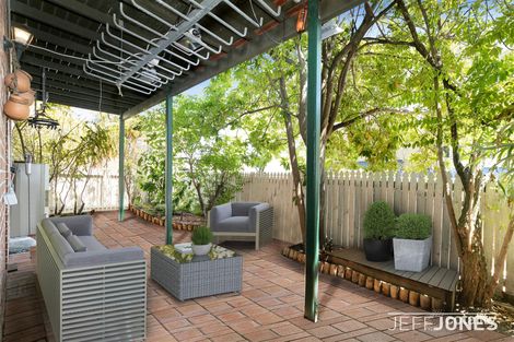 Property photo of 1/400 Upper Cornwall Street Coorparoo QLD 4151