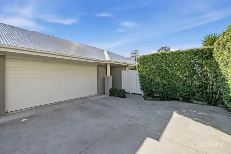 255A TUGGERAWONG RD, TUGGERAWONG, NSW 2259