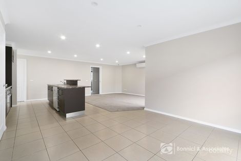 Property photo of 34 Chafia Place Springdale Heights NSW 2641