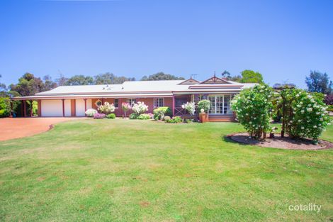 62 Country Dr, Oakford, WA 6121