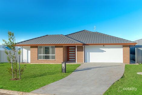 1 Hillside Pl, Thrumster, NSW 2444
