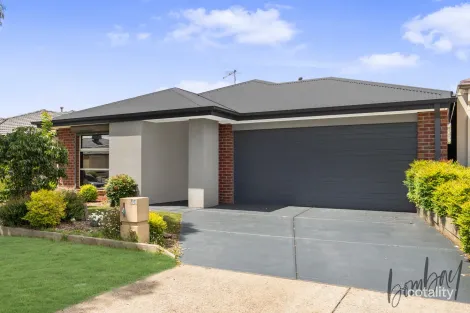 Property photo of 31 Stringybark Avenue Wallan VIC 3756