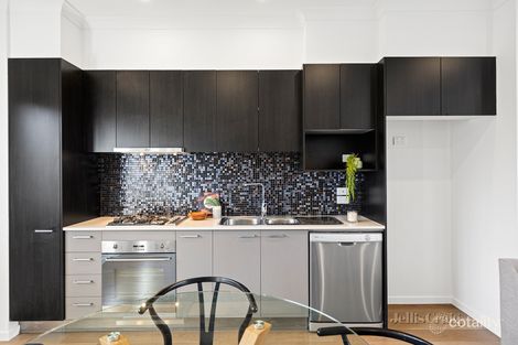 2/20 Newcastle St, Preston, VIC 3072