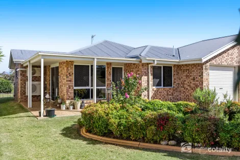 Property photo of 1/5 Hans Borgar Court Warwick QLD 4370