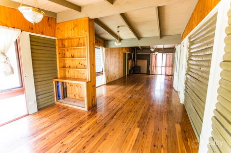 Property photo of 8 Firetail Avenue Regency Downs QLD 4341